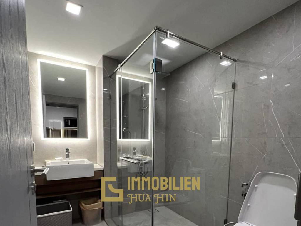 Zentrumslage / voll möbliert / 5.Stock