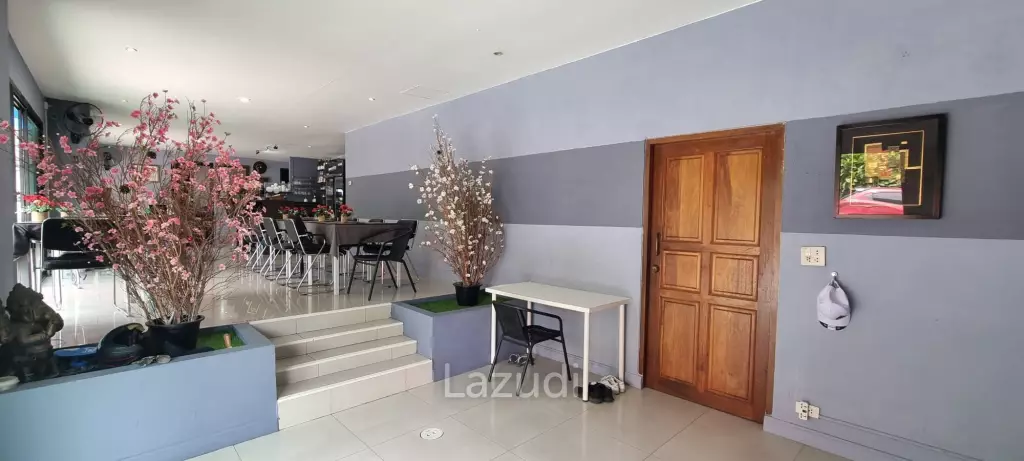 Prime Commercial Townhouse for Sale Thappraya Road
