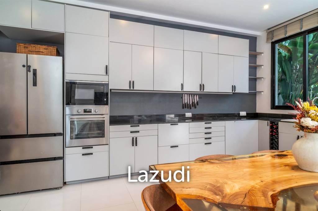 Hot Priced Tropical 5-Bed Pool Villa in Peaceful Mae Nam