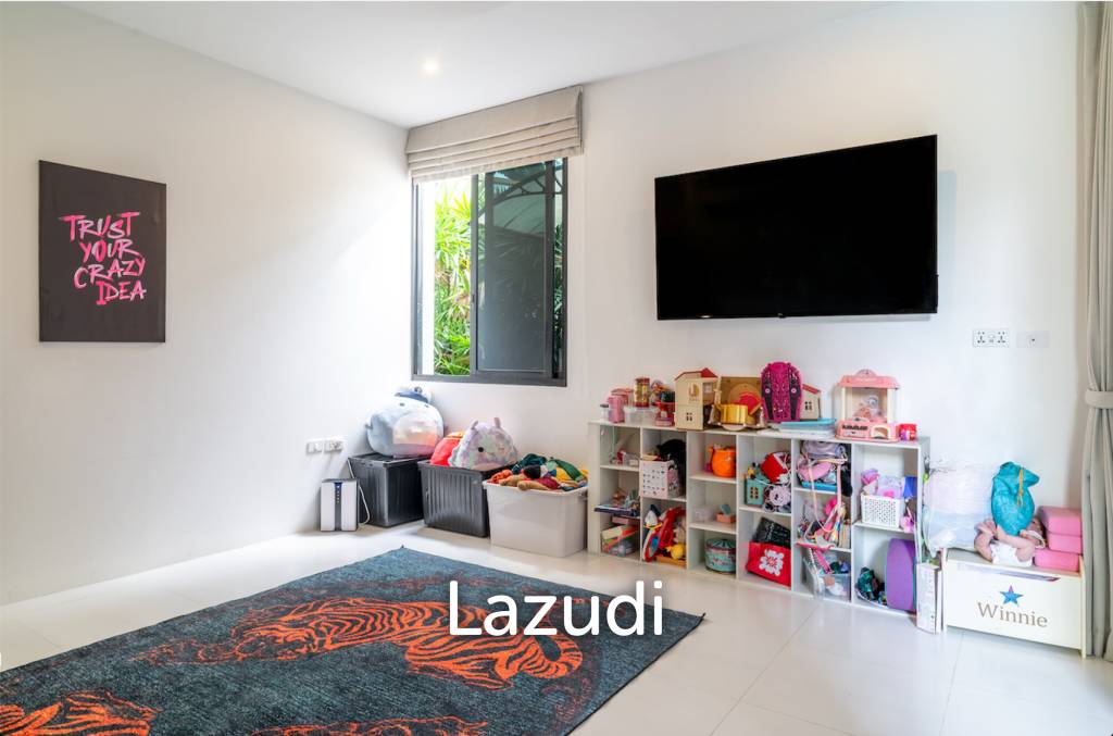 Hot Priced Tropical 5-Bed Pool Villa in Peaceful Mae Nam