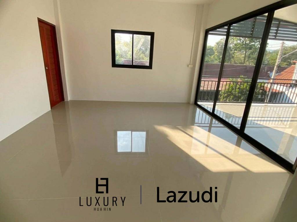 Spacious 4-Bedroom Home Near Dinosaur Market, Hua Hin