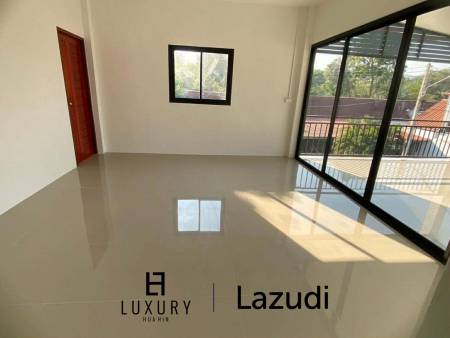 Spacious 4-Bedroom Home Near Dinosaur Market, Hua Hin