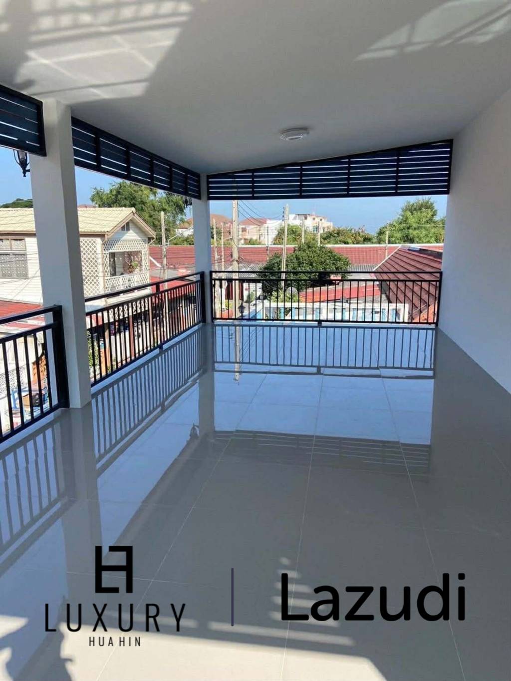 Spacious 4-Bedroom Home Near Dinosaur Market, Hua Hin
