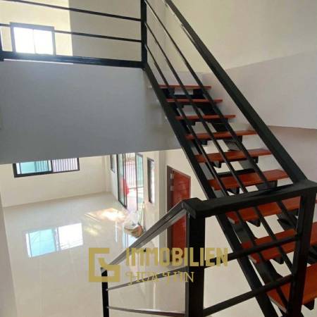 Zentrale Lage / 4 Schlafzimmer / Balkon