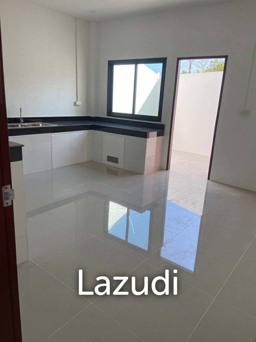Spacious 4-Bedroom Home Near Dinosaur Market, Hua Hin