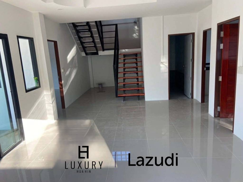 Spacious 4-Bedroom Home Near Dinosaur Market, Hua Hin