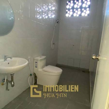 Zentrale Lage / 4 Schlafzimmer / Balkon