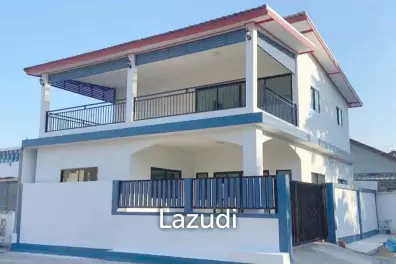 Spacious 4-Bedroom Home Near Dinosaur Market, Hua Hin