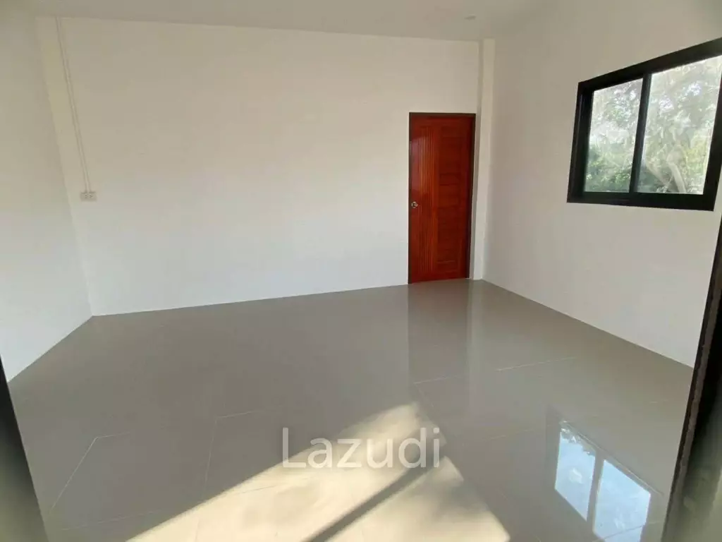 Spacious 4-Bedroom Home Near Dinosaur Market, Hua Hin