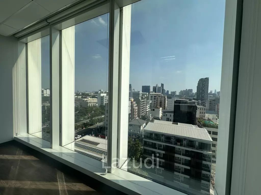 90 sqm Office for Rent at Knightsbridge Prime Sathorn, Thung Mahamek Bangkok