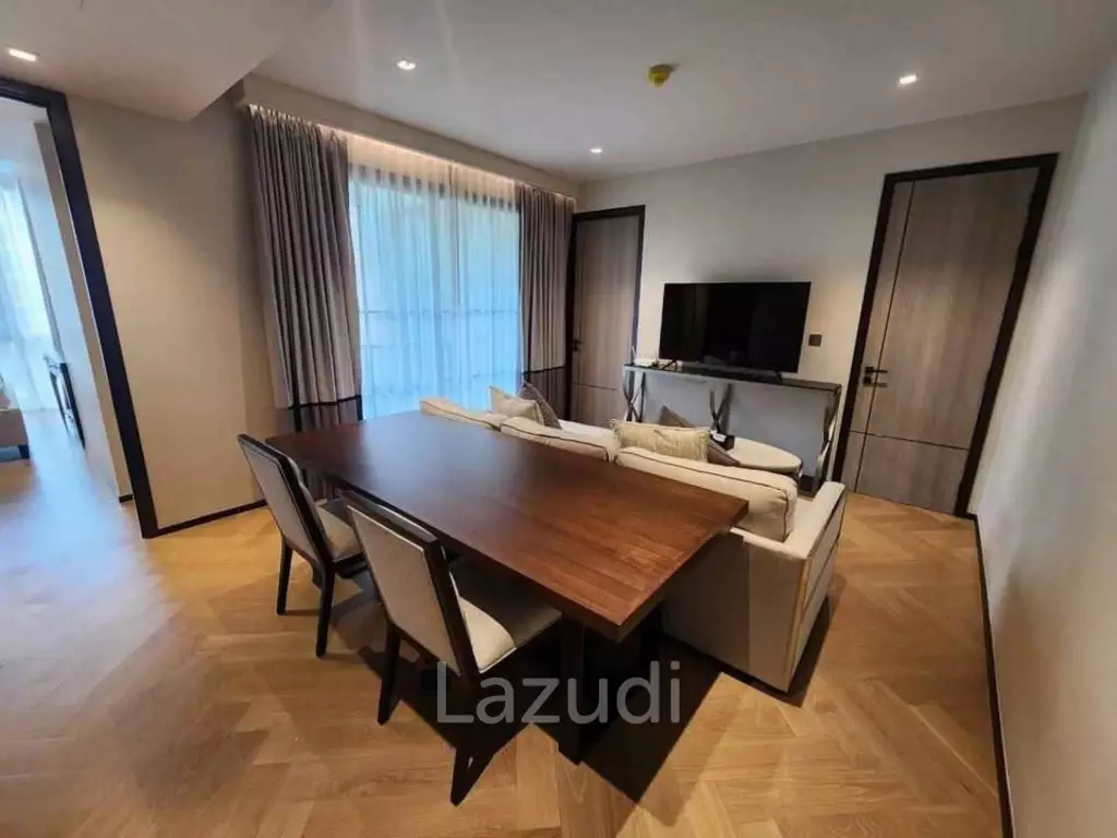 70.71 sqm modern 2 bed condo The Reserve Sukhumvit 61 Bangkok