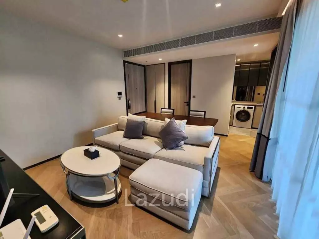 70.71 sqm modern 2 bed condo The Reserve Sukhumvit 61 Bangkok