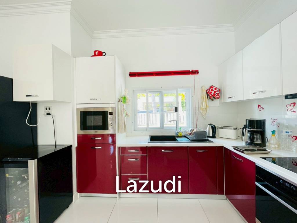 The Heights 2: 3-Bed Villa in Khao Tao