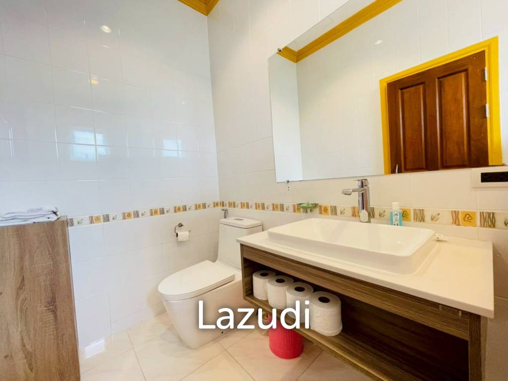 The Heights 2: 3-Bed Villa in Khao Tao