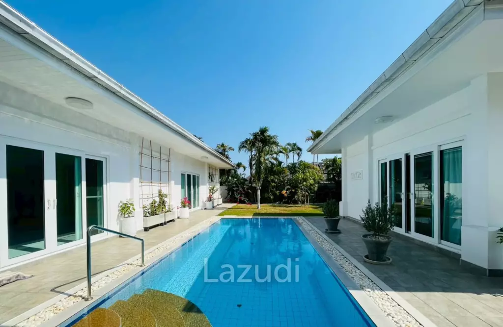 The Heights 2: 3-Bed Villa in Khao Tao
