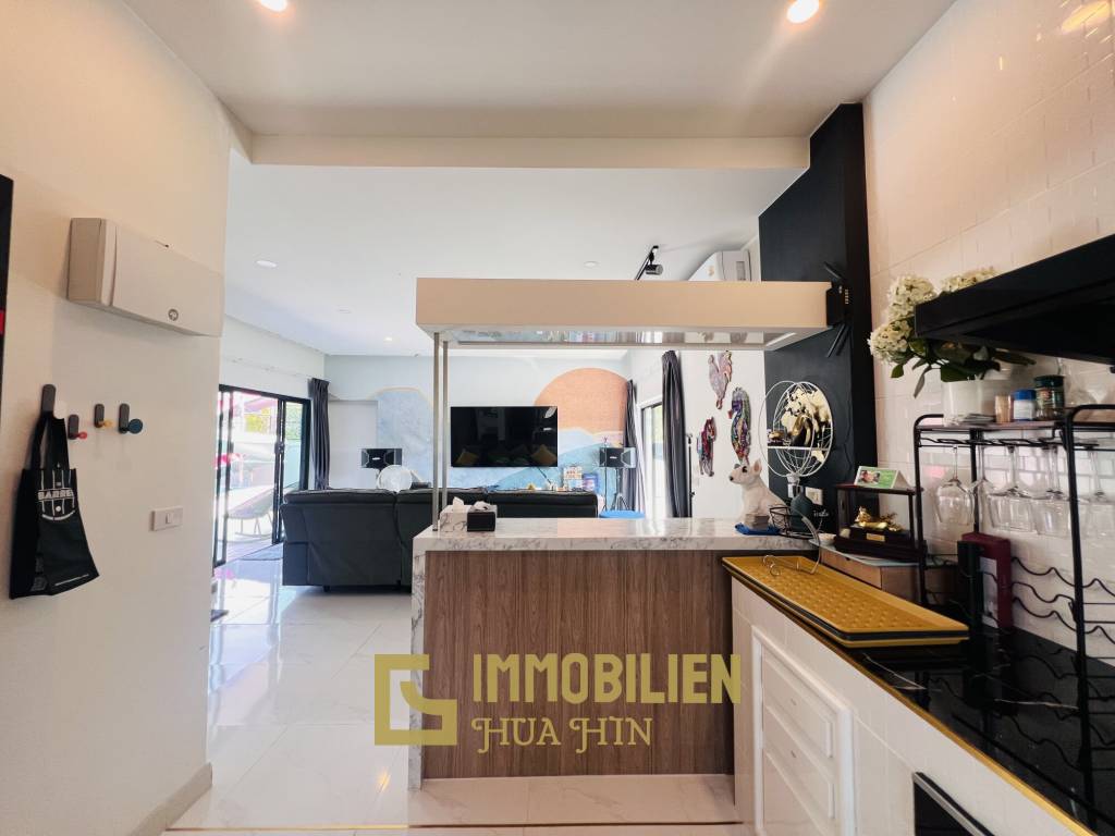 4 Schlafzimmer / 6 Bäder / Privatvilla oder Investmentmöglichkeit