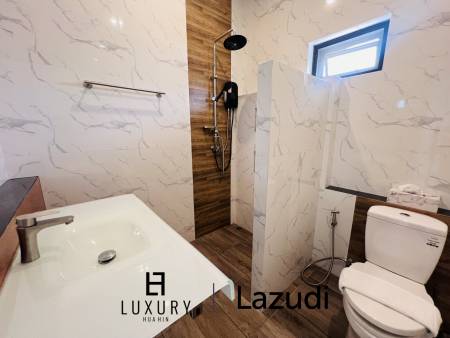 Modern 4 Bedroom Pool Villa in Thap Tai Hua Hin