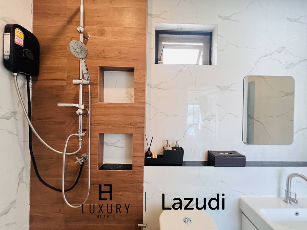 Modern 4 Bedroom Pool Villa in Thap Tai Hua Hin