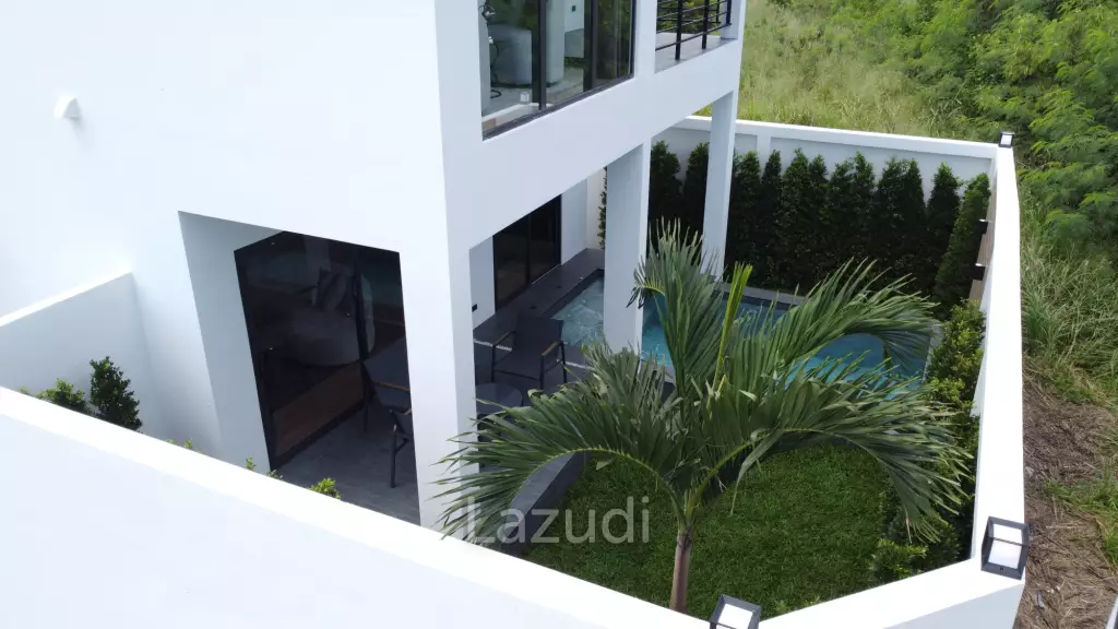 4 Beds 3 Baths 208 SQ.M. Modern Pool Villa Near Mabprachan