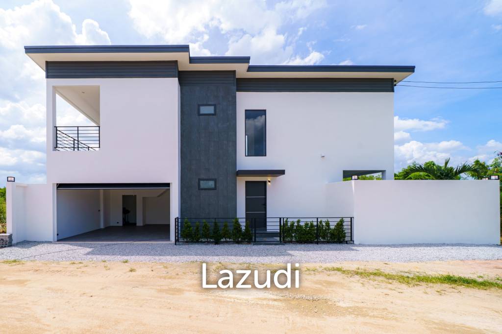 4 Beds 3 Baths 208 SQ.M. Modern Pool Villa Near Mabprachan