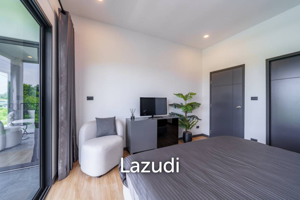 4 Beds 3 Baths 208 SQ.M. Modern Pool Villa Near Mabprachan