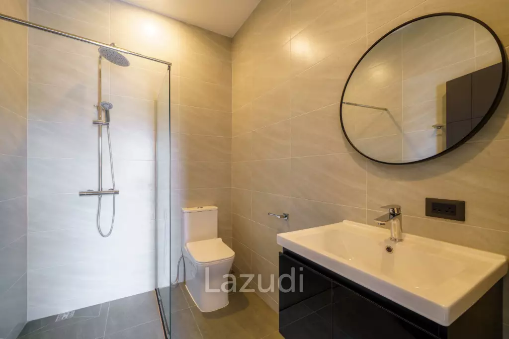4 Beds 3 Baths 208 SQ.M. Modern Pool Villa Near Mabprachan