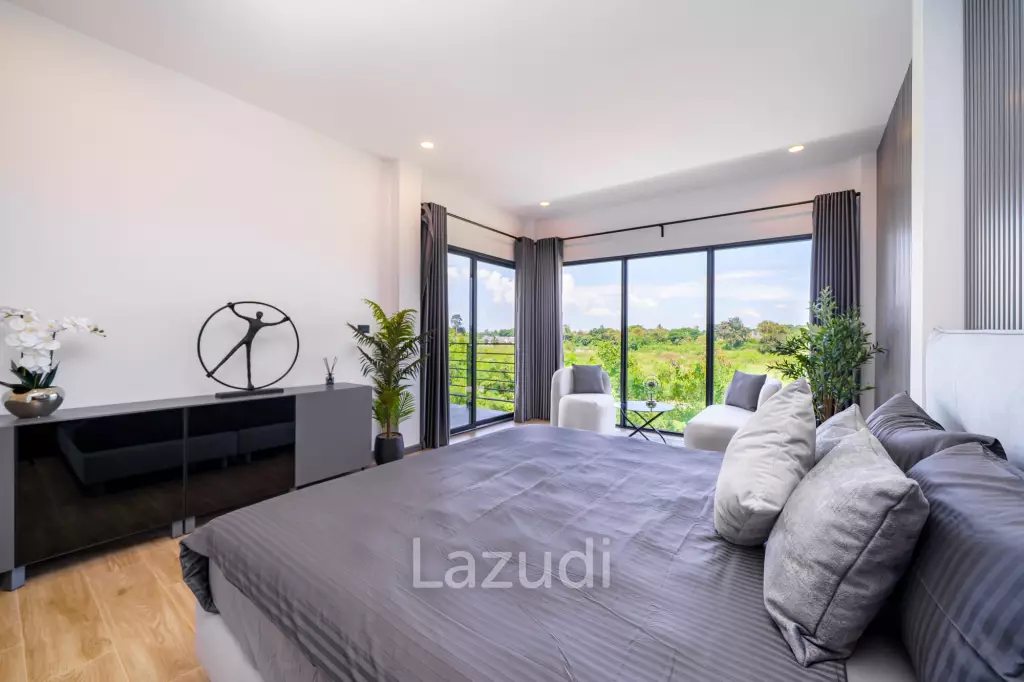 4 Beds 3 Baths 208 SQ.M. Modern Pool Villa Near Mabprachan