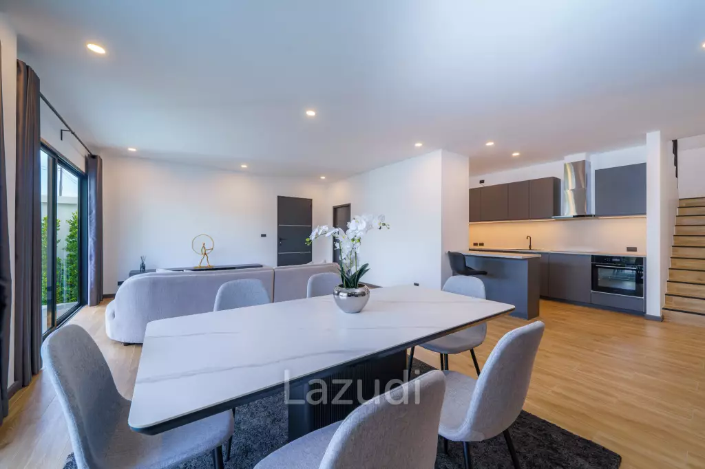 4 Beds 3 Baths 208 SQ.M. Modern Pool Villa Near Mabprachan