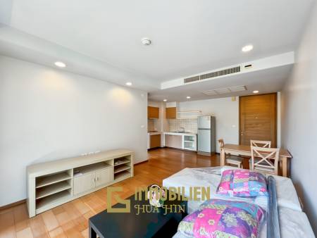 49.6 qm Wohnfläche / 3.Stock / Zentrale Lage