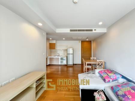 49.6 qm Wohnfläche / 3.Stock / Zentrale Lage