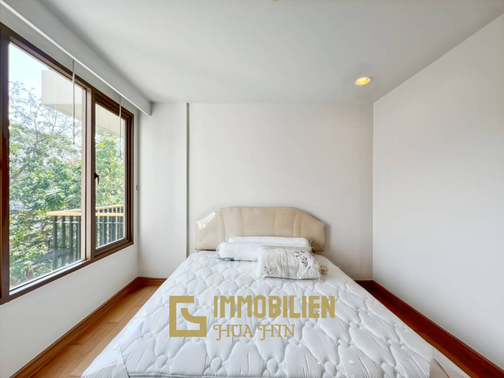 49.6 qm Wohnfläche / 3.Stock / Zentrale Lage