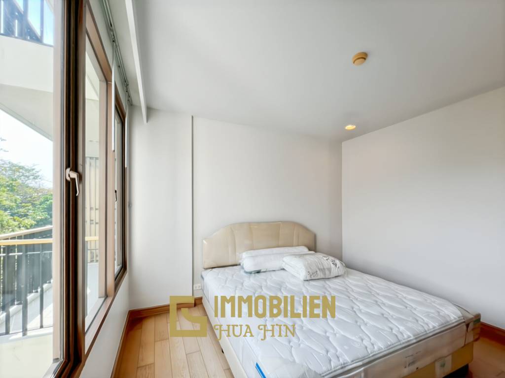 49.6 qm Wohnfläche / 3.Stock / Zentrale Lage