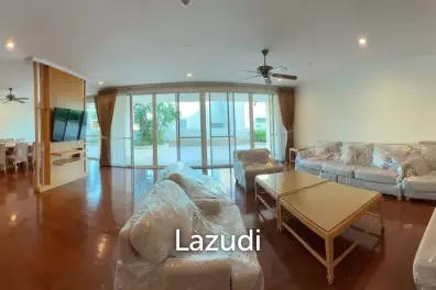 Spacious 580 sqm 4-Bed Apartment on 16th Floor at GM Height Khlong Toei Bangkok