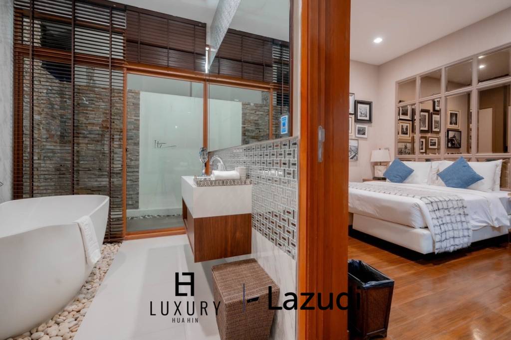 279 sqm modern pool villa in Thap Tai Hua Hin