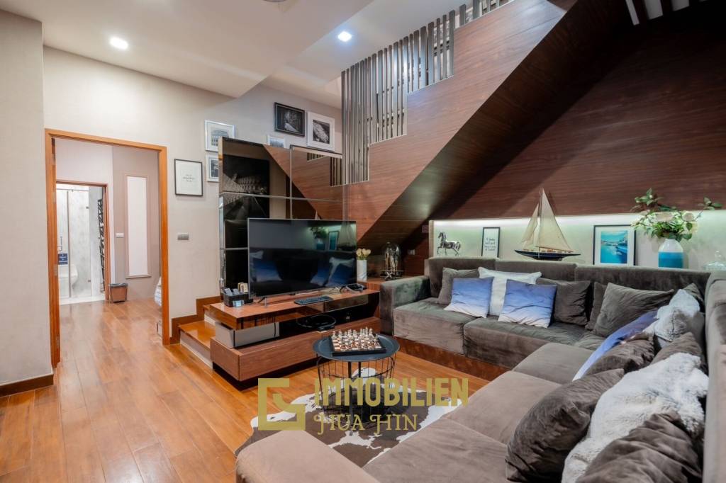 Modernes Design / 279 qm Wohnfläche / luxuriöse Bäder