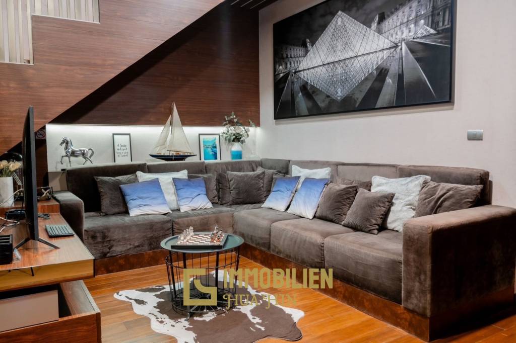 Modernes Design / 279 qm Wohnfläche / luxuriöse Bäder