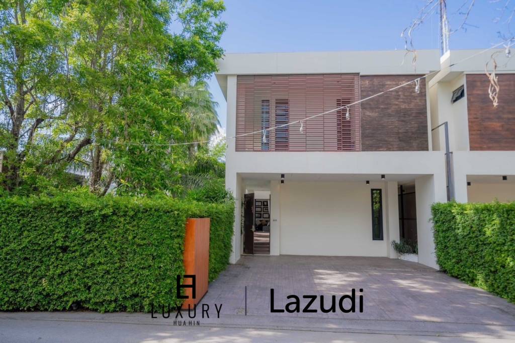 299 sqm Modern Pool Villa in Thap Tai Hua Hin