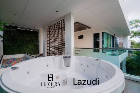 299 sqm Modern Pool Villa in Thap Tai Hua Hin