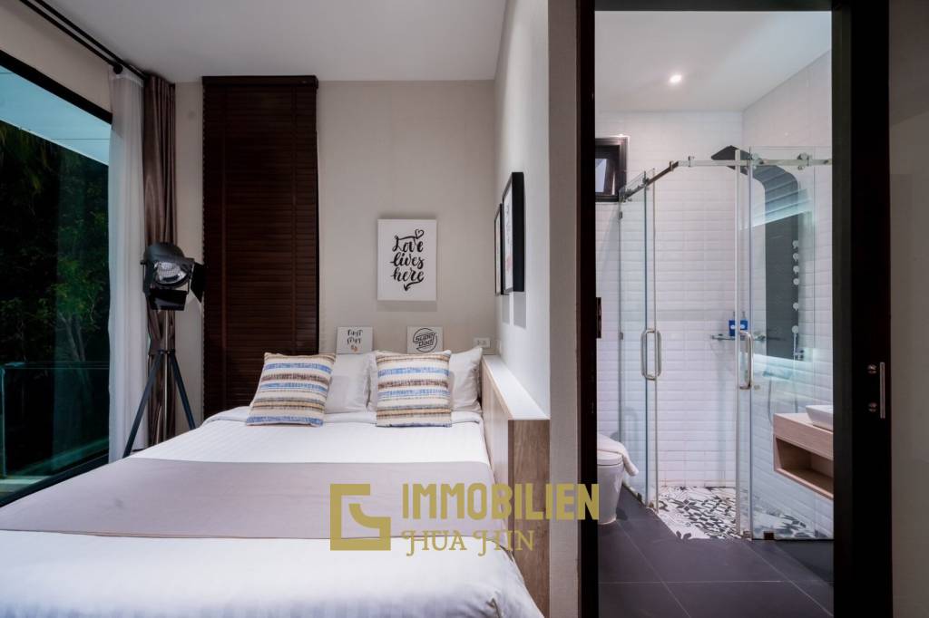 Modernes Design / 299 qm Wohnfläche / Galerie