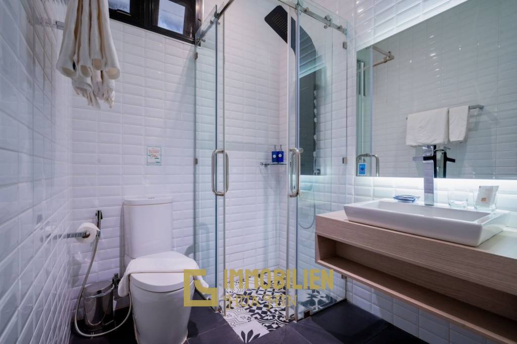 Modernes Design / 299 qm Wohnfläche / Galerie