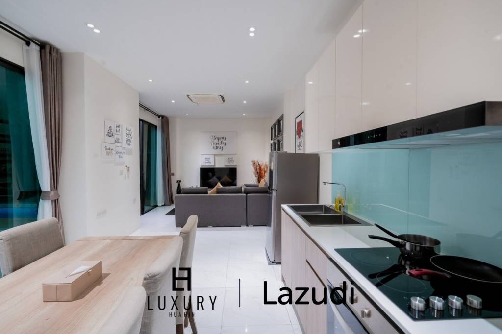 299 sqm Modern Pool Villa in Thap Tai Hua Hin