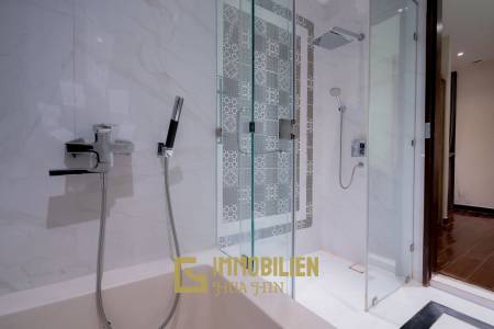 Modernes Design / 299 qm Wohnfläche / Galerie