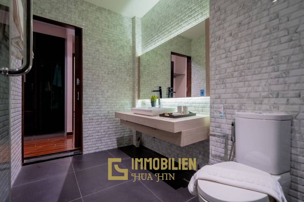 Modernes Design / 299 qm Wohnfläche / Galerie