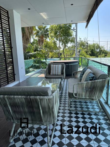 299 sqm Modern Pool Villa in Thap Tai Hua Hin