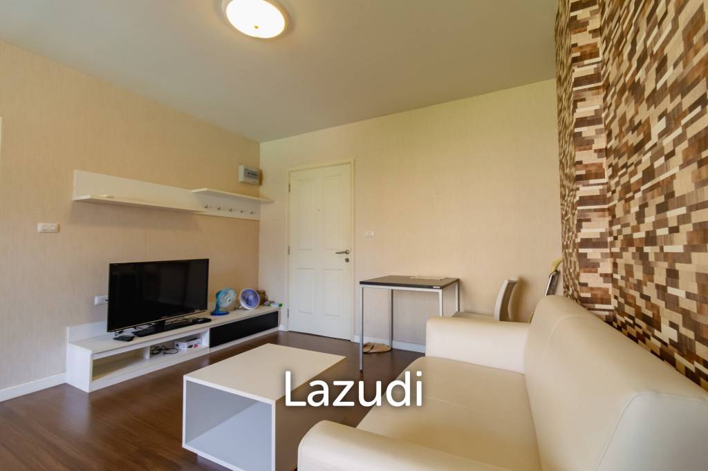 BAAN THEW LOM : Studio room with Pool view at Cha-am