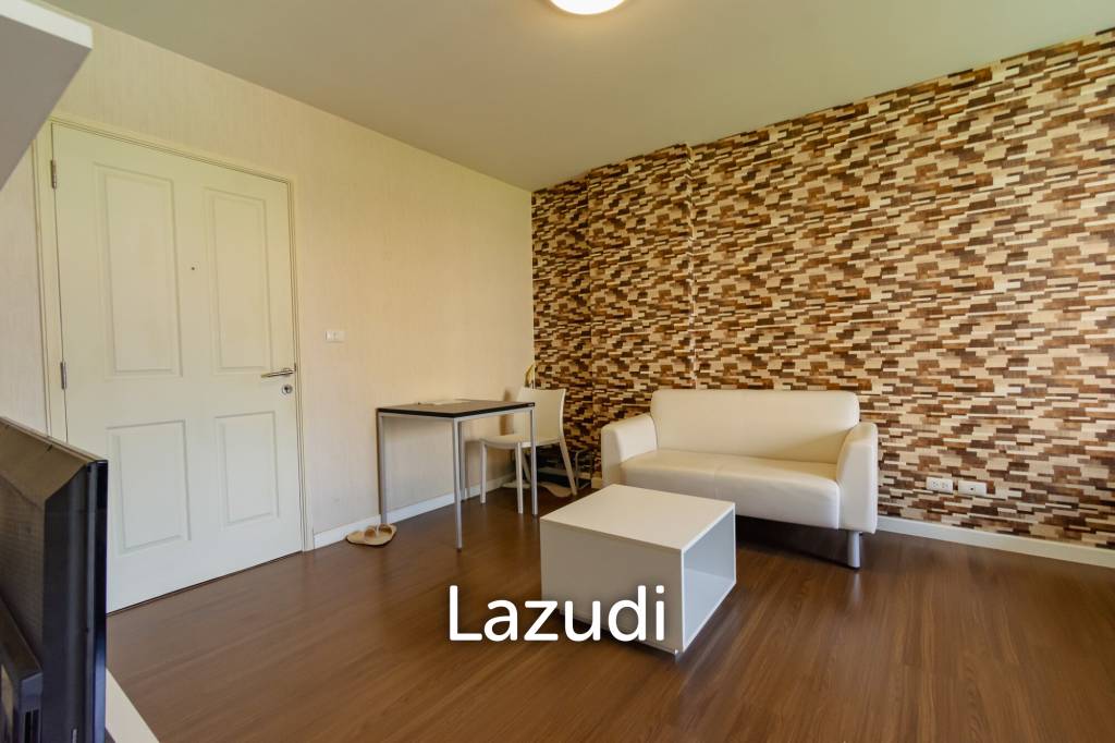 BAAN THEW LOM : Studio room with Pool view at Cha-am