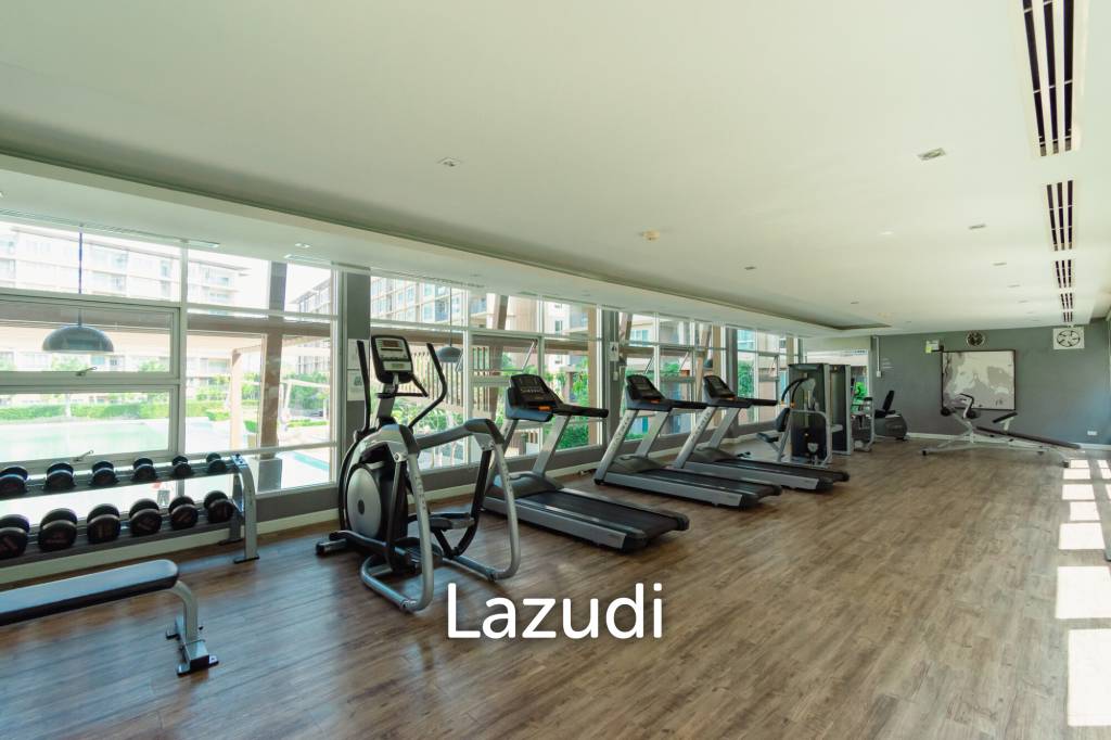 BAAN THEW LOM : Studio room with Pool view at Cha-am