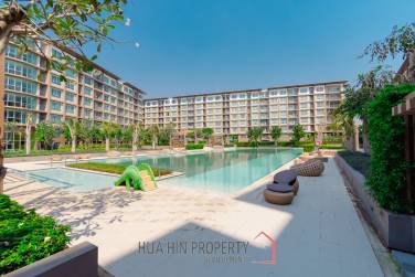 BAAN THEW LOM : Studio room with Pool view at Cha-am