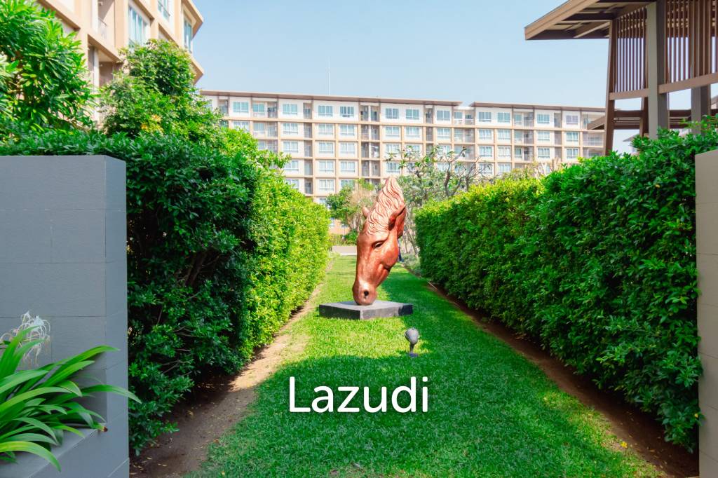 BAAN THEW LOM : Studio room with Pool view at Cha-am