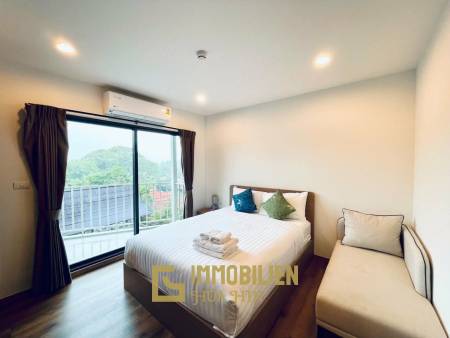 5. Stock / voll möbliert / Balkon